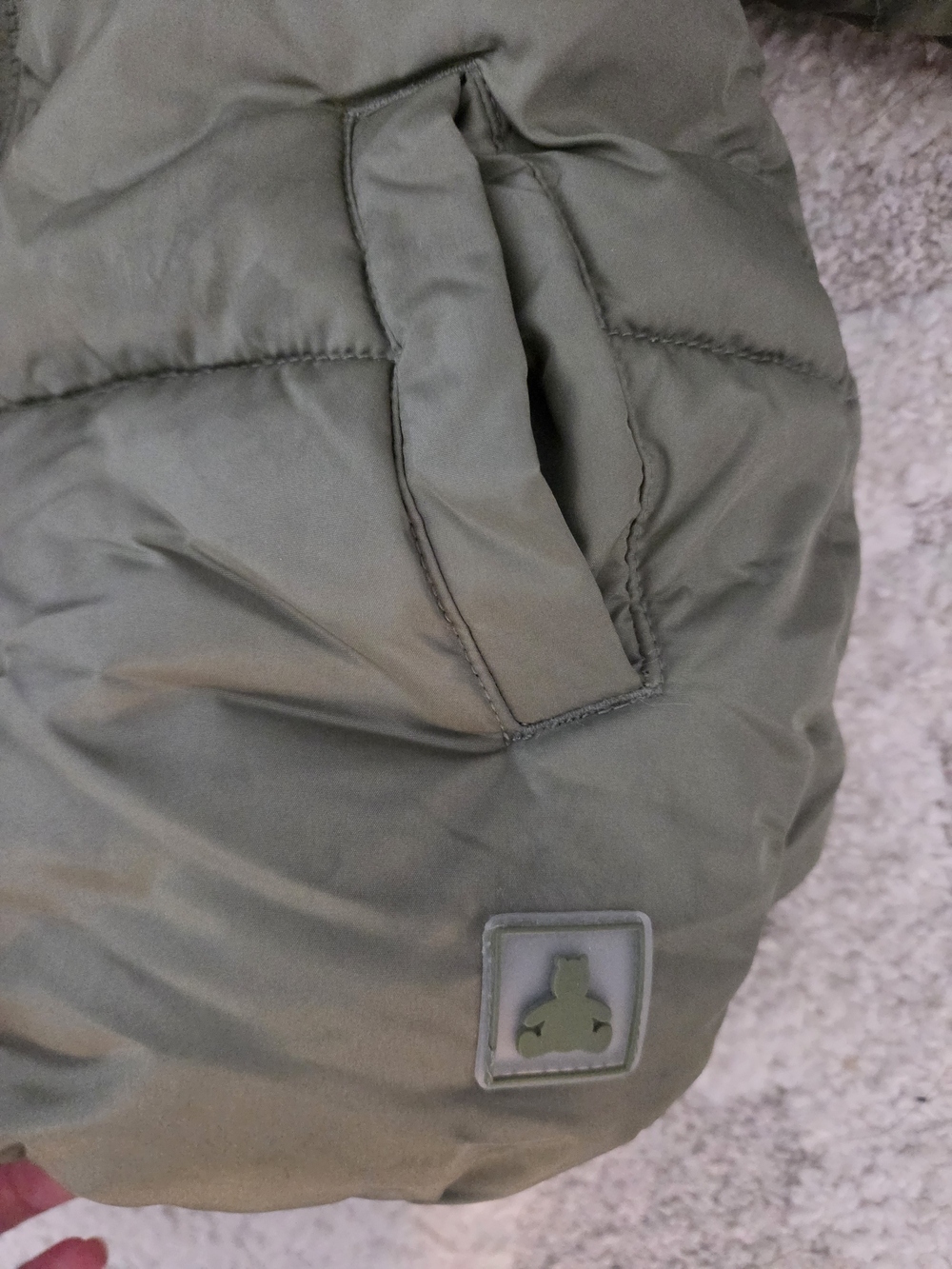 GAP Baby Olive Green Puffer Hooded Jacket with Cream Sherpa Lining. Size 6-12mos - Picture 2 of 3